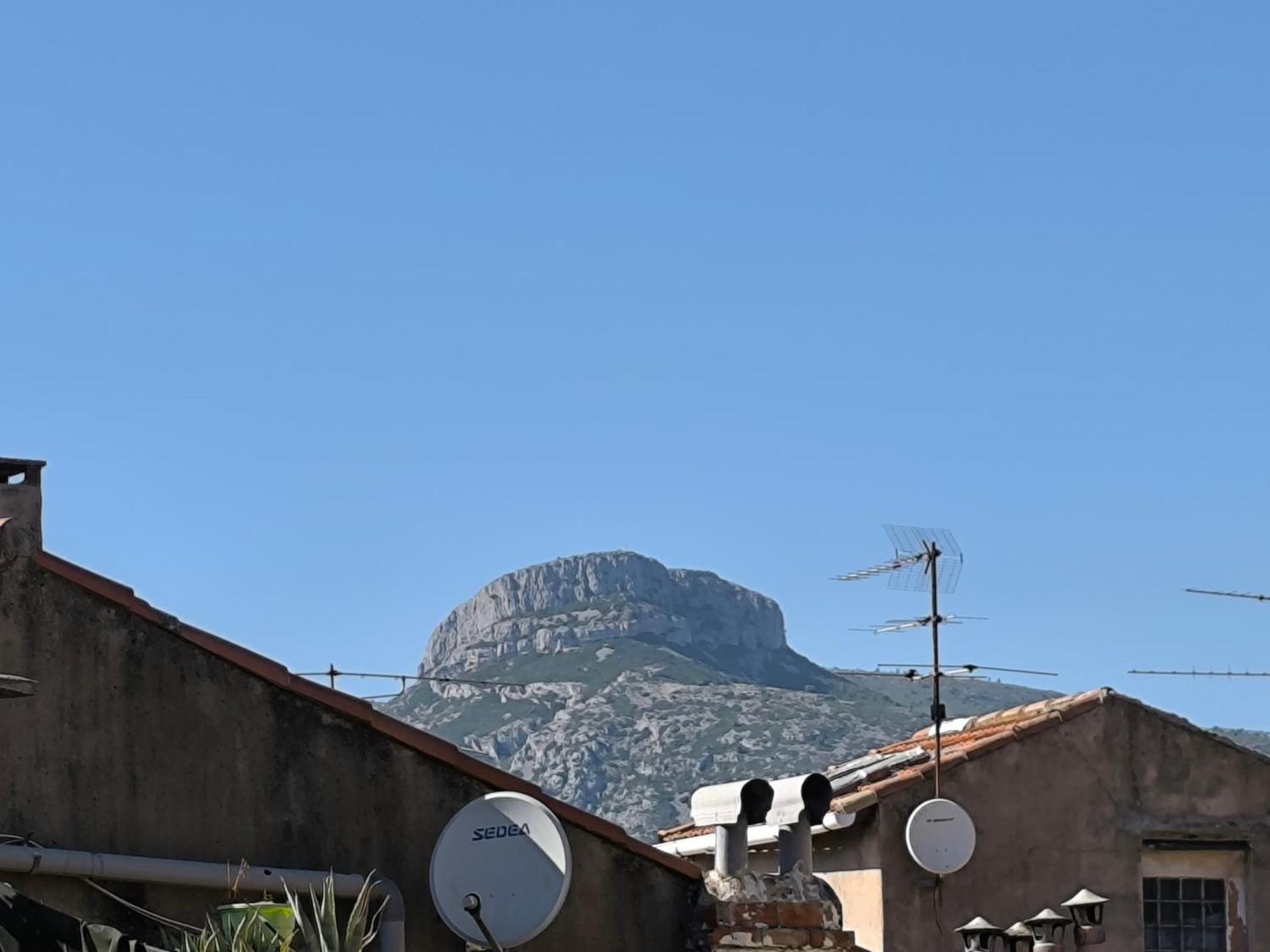 Chez Nico Et Mag Entre Mer Et Collines Aubagne Kültér fotó
